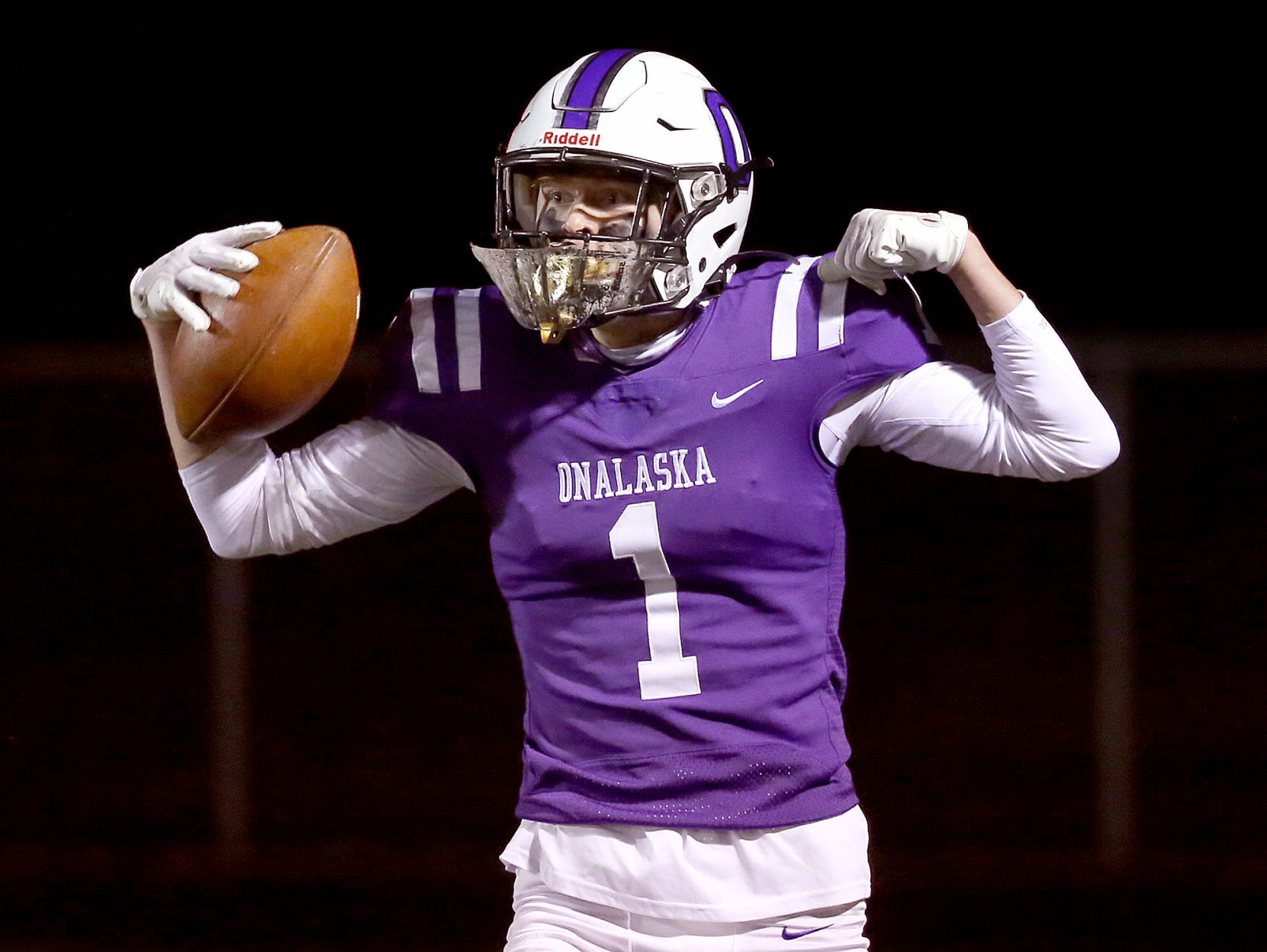 October 30: Aquinas vs Onalaska